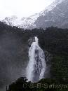 NZ02-Dec-14-13-35-43 * Waterfall.
Milford Sound. * 1488 x 1984 * (304KB)