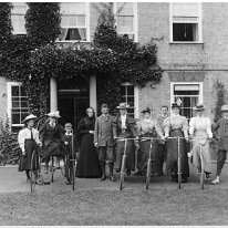 Bicycle group, Sedgeford Hall The same bicycle outing as in 9:2 Original caption: Bicycle group