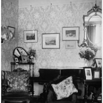 Corner of sitting room Original caption: Corner of sitting room