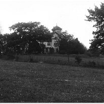 House next to Etherton Lawn Original caption: House next to Ellerton Lawn