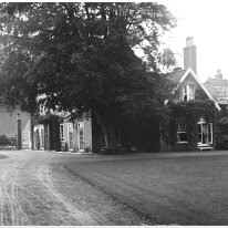 Sedgeford Hall Original caption: Sedgeford Hall 1