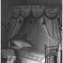 Interior Original caption: Interior 7