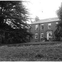 Ingoldisthorpe Hall, Mount Amelia Original caption: Large house 2