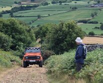 Let's Off Road! (Brenda ended up holding a gate open for 4 Land Rover type vehicles 🙄)
