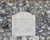 Flemish dedication, Tyne Cot cemetery